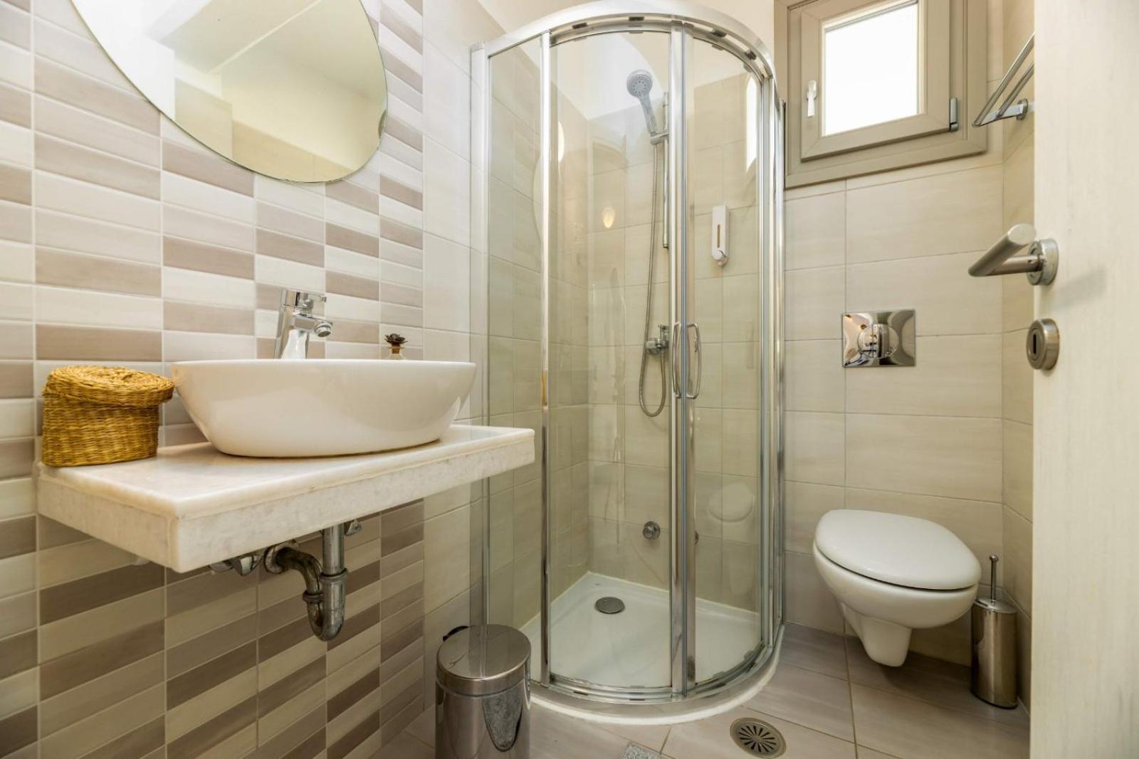 Perivoli Rooms Parikia  Ngoại thất bức ảnh